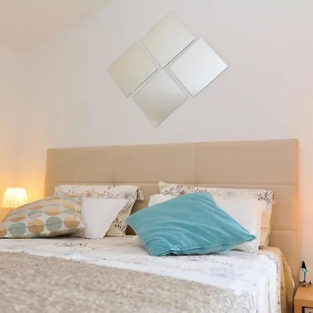 And Sveti Jakov Guest house 3*