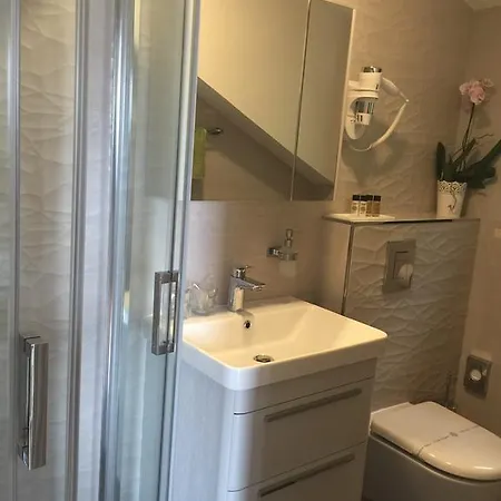 招待所 And Sveti Jakov